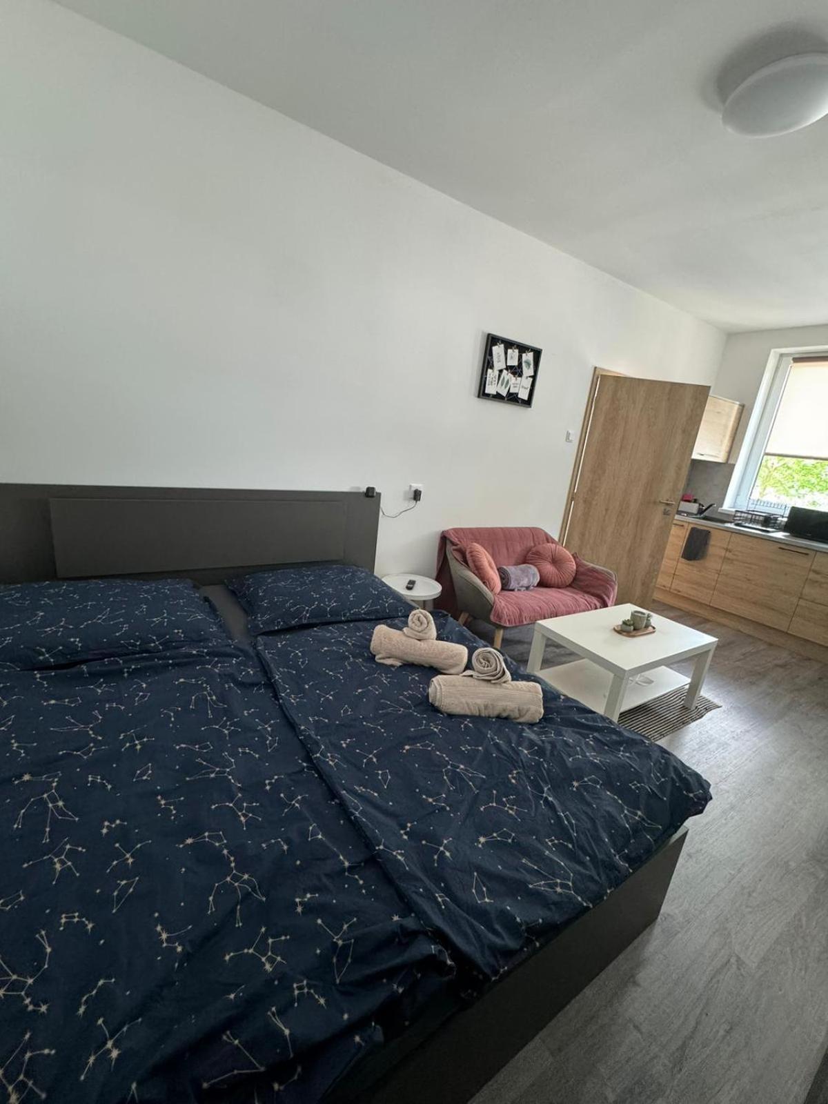 Hobiti Apartman - Sam Radslav Ngoại thất bức ảnh